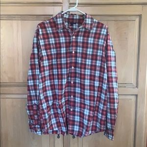 Men’s red white navy flannel button down Gap